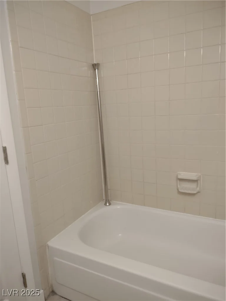 4368 Vornsand, Las Vegas, NV 89115