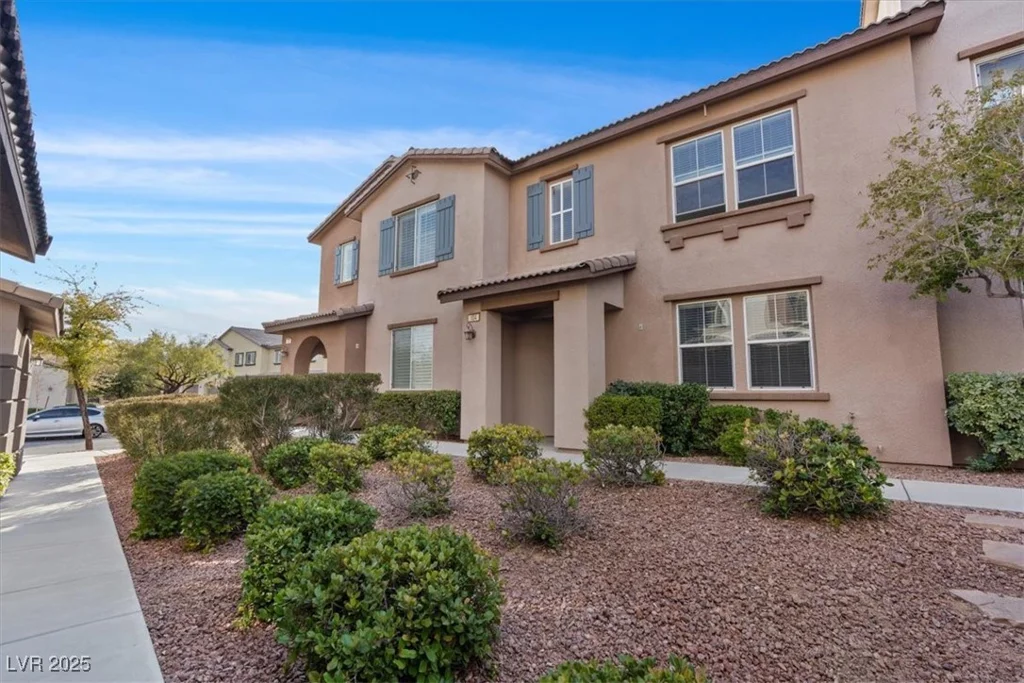 11428 Belmont Lake, Las Vegas, NV 89135