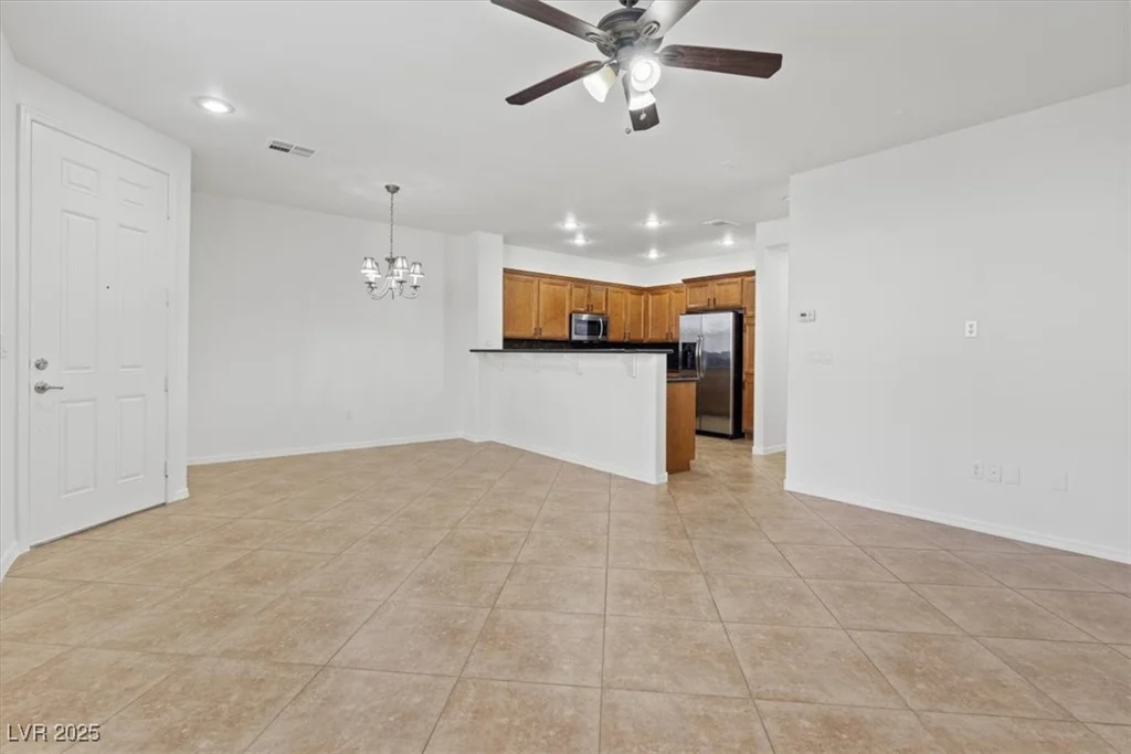 11428 Belmont Lake, Las Vegas, NV 89135