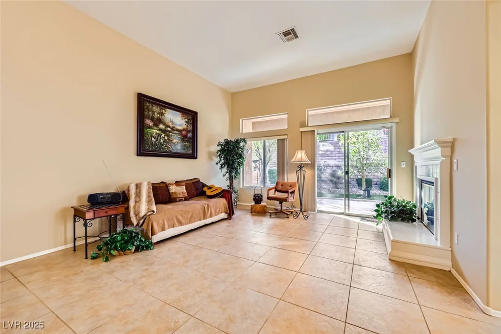 10013 Arbuckle, Las Vegas, NV 89134