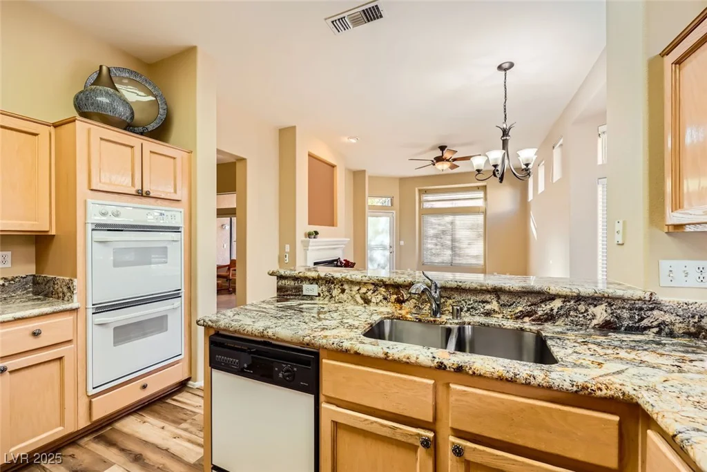 10013 Arbuckle, Las Vegas, NV 89134