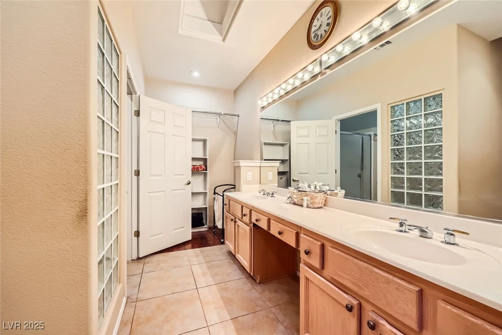 10013 Arbuckle, Las Vegas, NV 89134