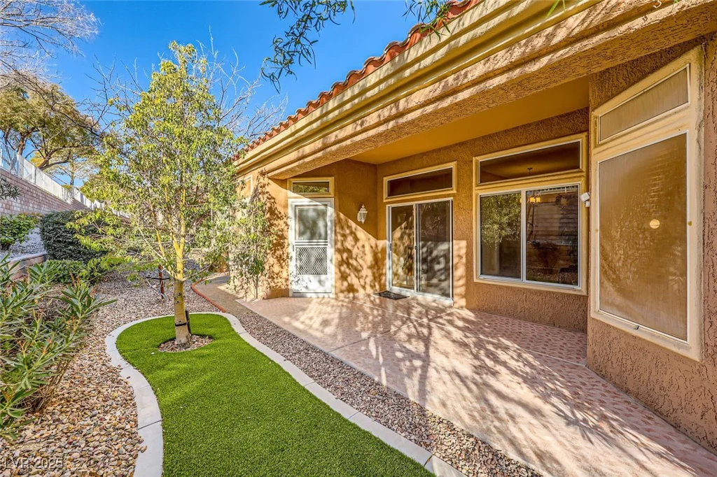 10013 Arbuckle, Las Vegas, NV 89134