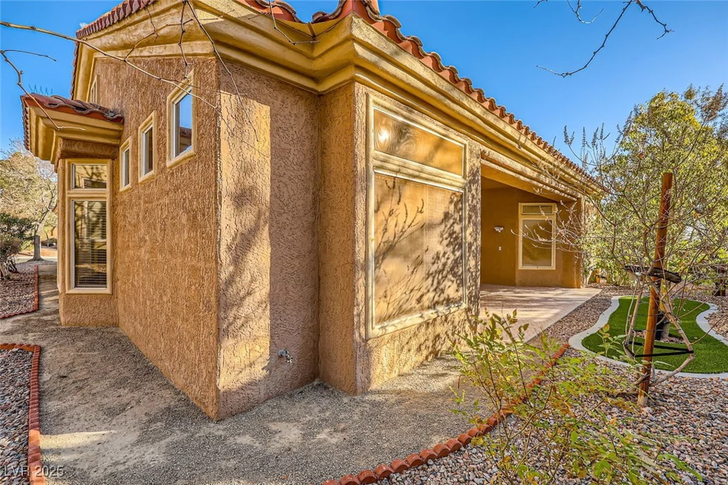 10013 Arbuckle, Las Vegas, NV 89134