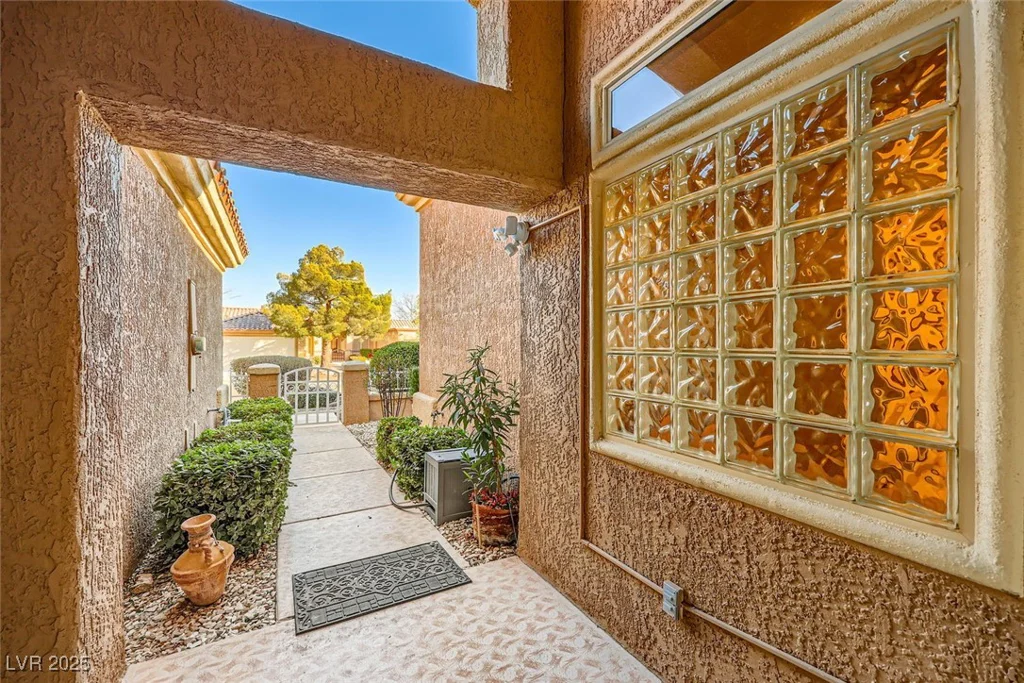 10013 Arbuckle, Las Vegas, NV 89134