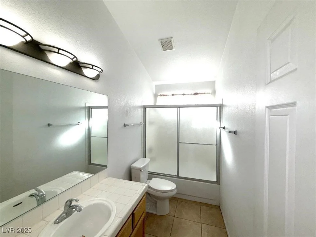 8257 Gunther, Las Vegas, NV 89145