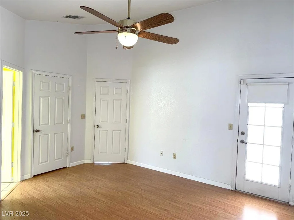 8257 Gunther, Las Vegas, NV 89145