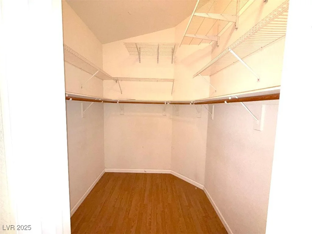 8257 Gunther, Las Vegas, NV 89145