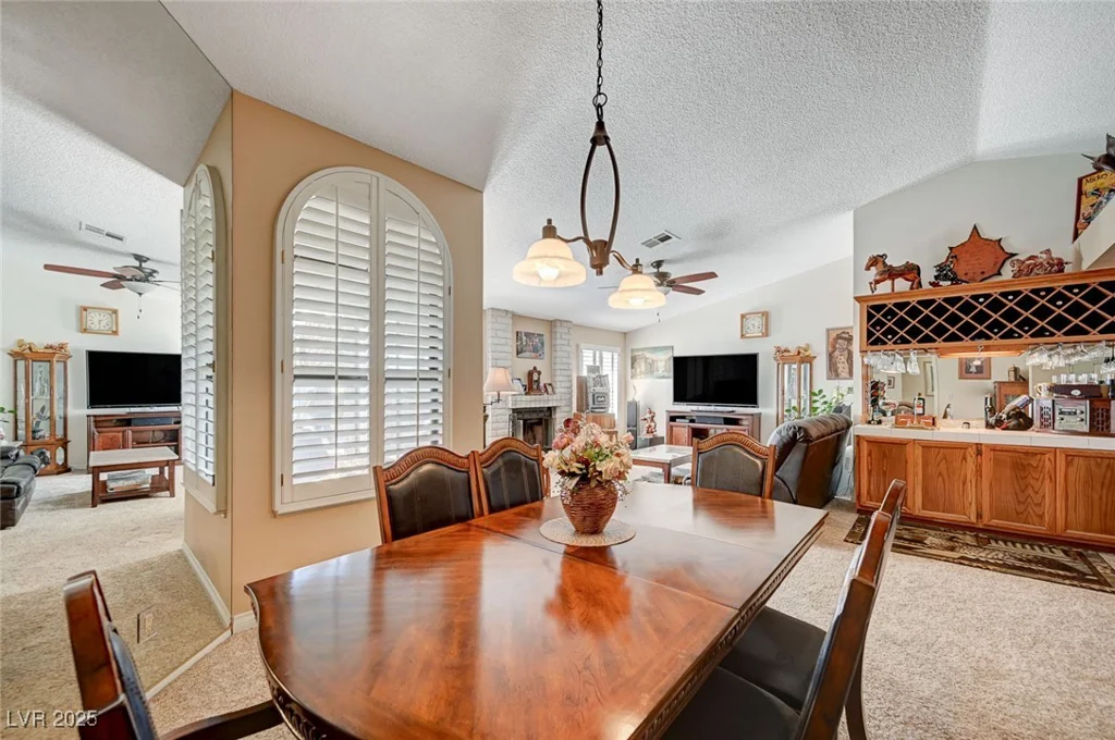 3181 Shadow Bluff, Las Vegas, NV 89120