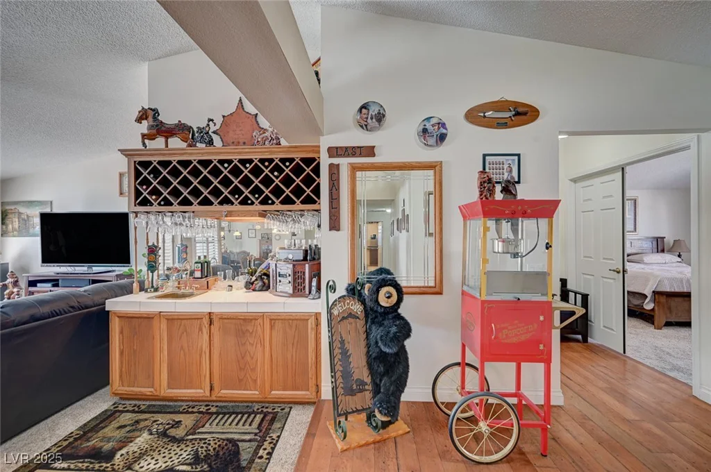 3181 Shadow Bluff, Las Vegas, NV 89120