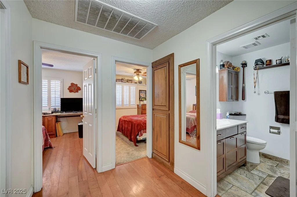 3181 Shadow Bluff, Las Vegas, NV 89120