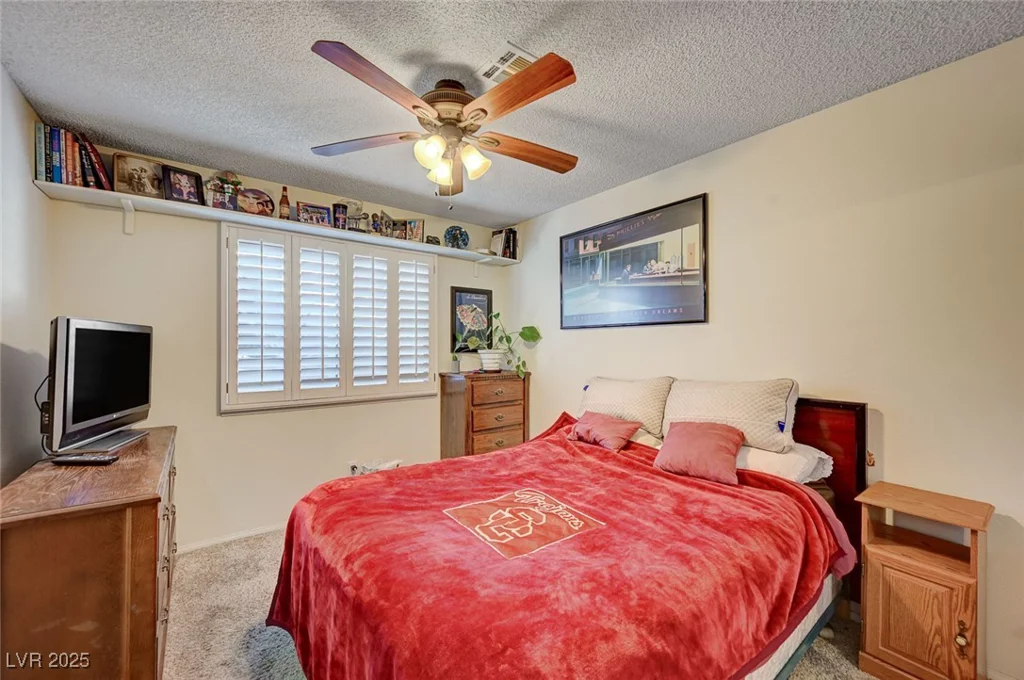 3181 Shadow Bluff, Las Vegas, NV 89120