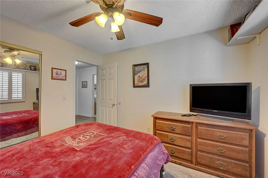 3181 Shadow Bluff, Las Vegas, NV 89120