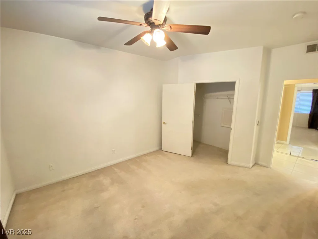 5751 Hacienda, Las Vegas, NV 89122