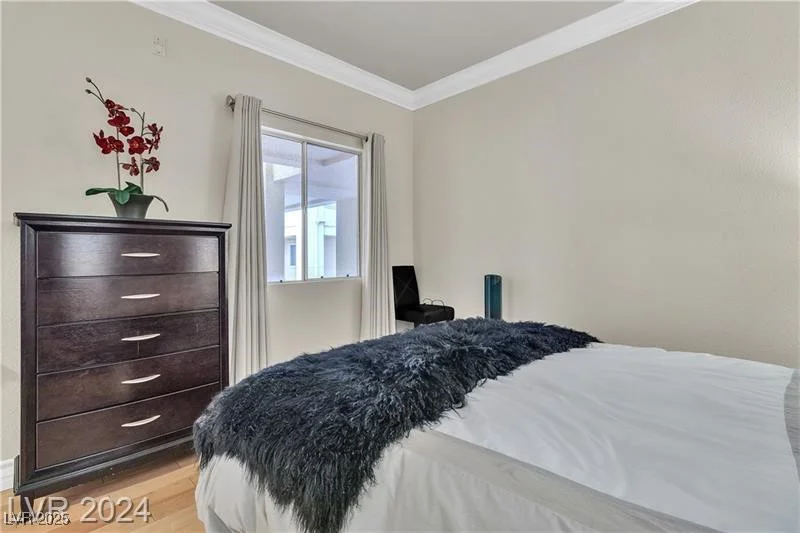 260 Flamingo, Las Vegas, NV 89169