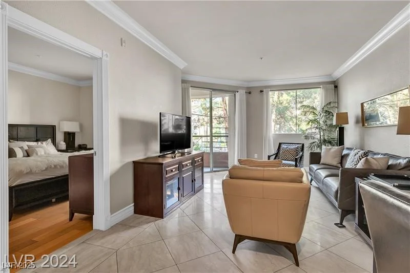 260 Flamingo, Las Vegas, NV 89169