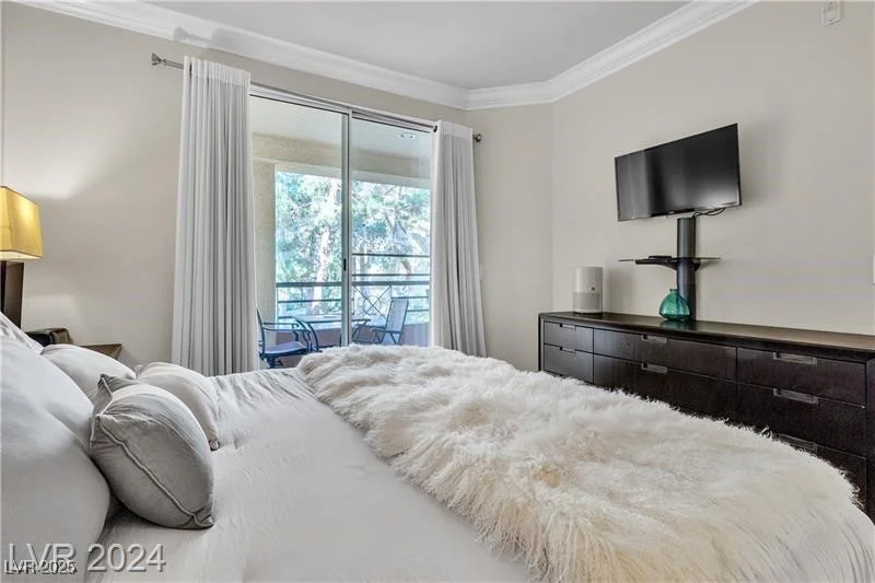 260 Flamingo, Las Vegas, NV 89169