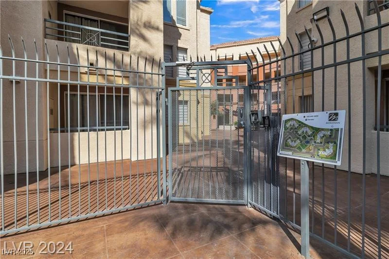 260 Flamingo, Las Vegas, NV 89169