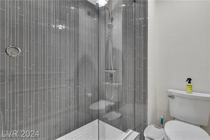 260 Flamingo, Las Vegas, NV 89169