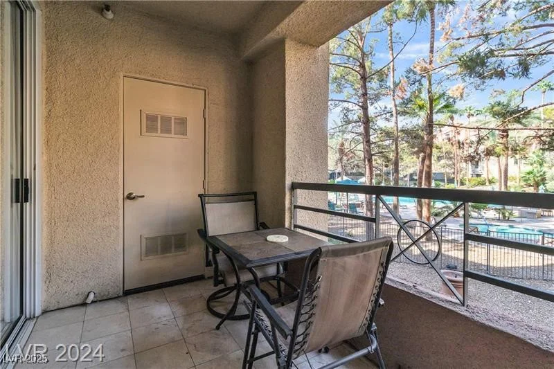 260 Flamingo, Las Vegas, NV 89169