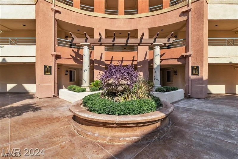 260 Flamingo, Las Vegas, NV 89169