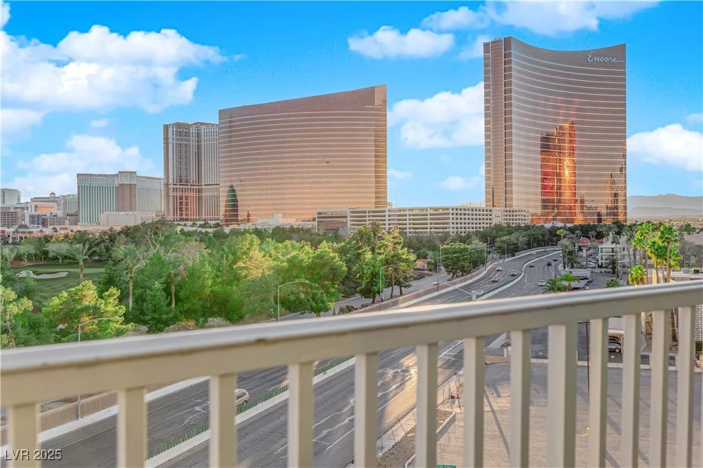 360 Desert Inn, Las Vegas, NV 89109