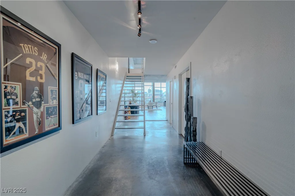 360 Desert Inn, Las Vegas, NV 89109