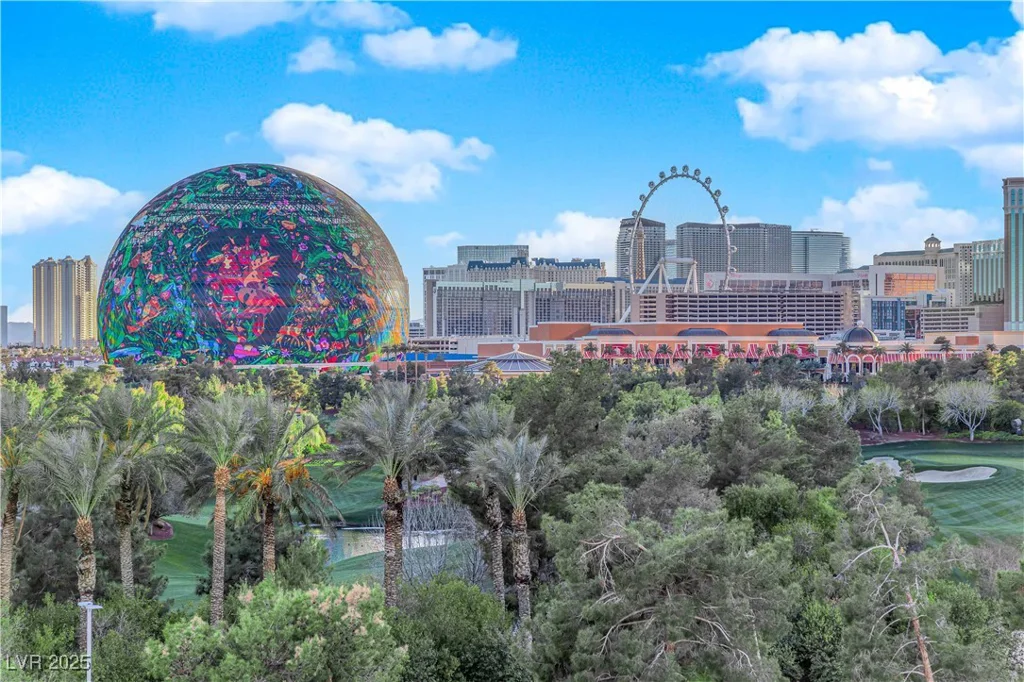 360 Desert Inn, Las Vegas, NV 89109