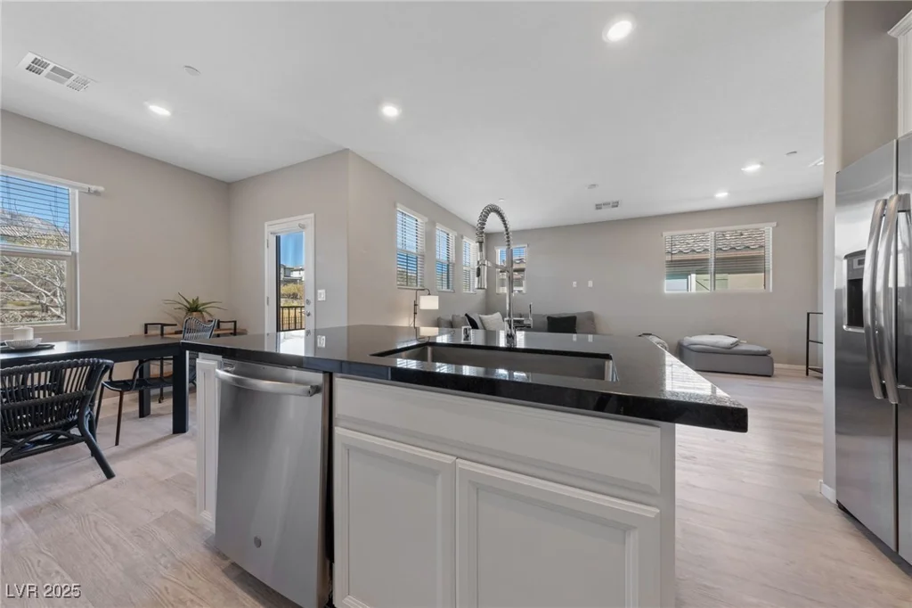73 Lomita Heights, Las Vegas, NV 89138