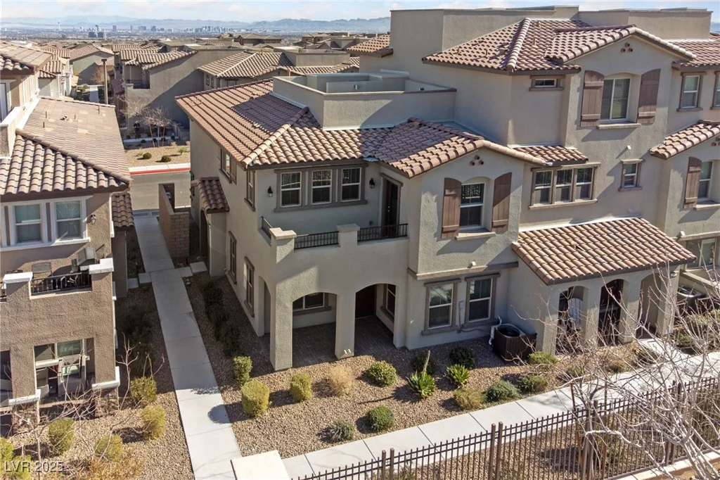 73 Lomita Heights, Las Vegas, NV 89138