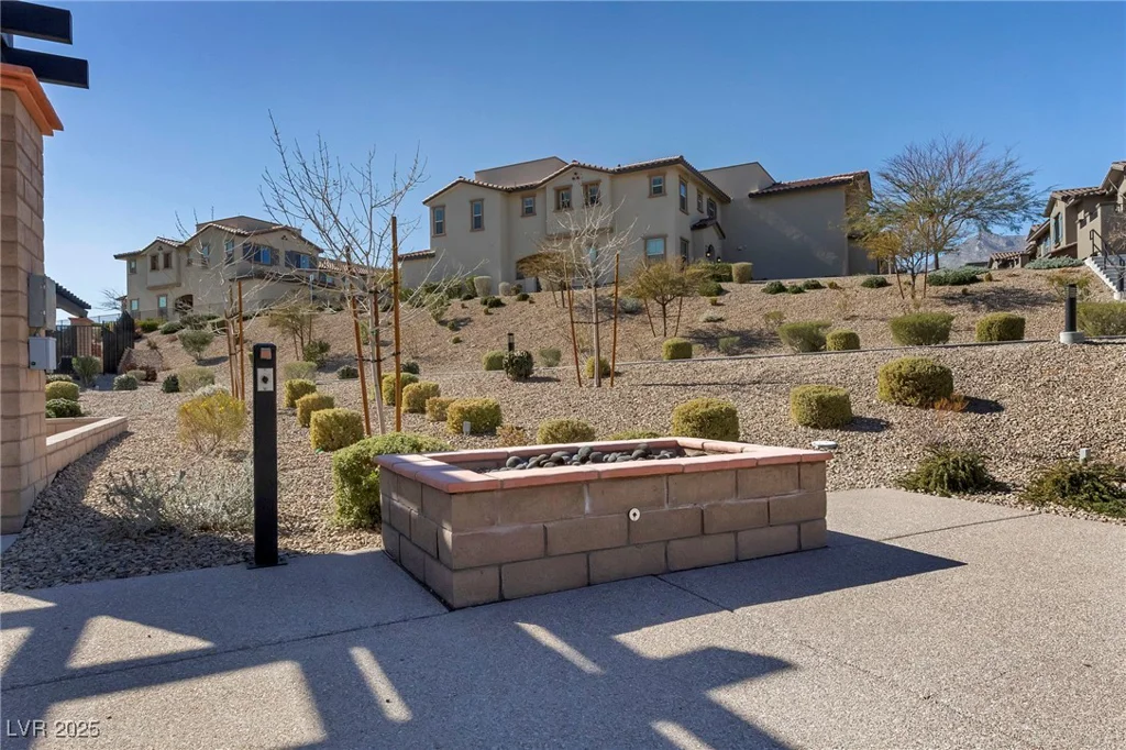 73 Lomita Heights, Las Vegas, NV 89138