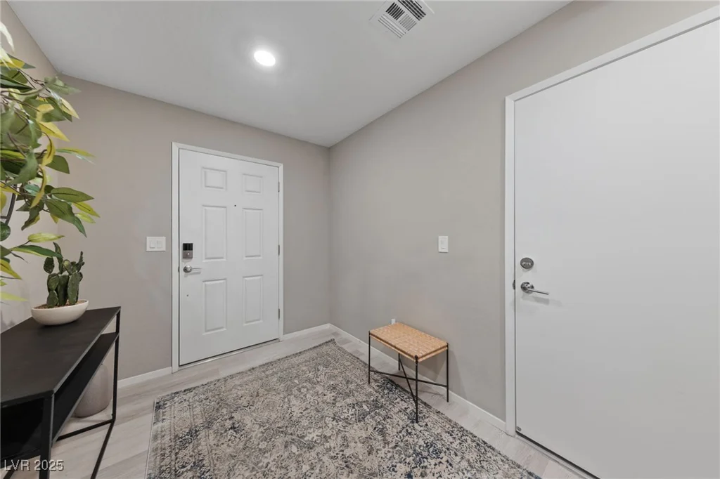 73 Lomita Heights, Las Vegas, NV 89138