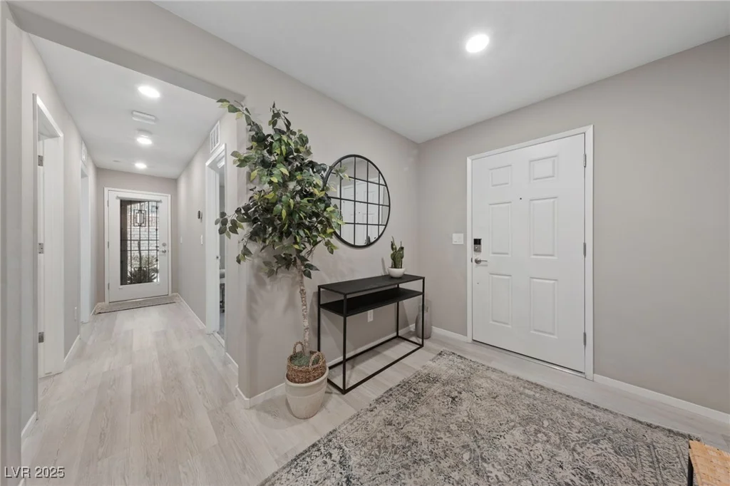 73 Lomita Heights, Las Vegas, NV 89138
