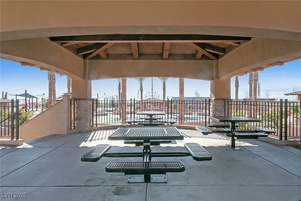 73 Lomita Heights, Las Vegas, NV 89138