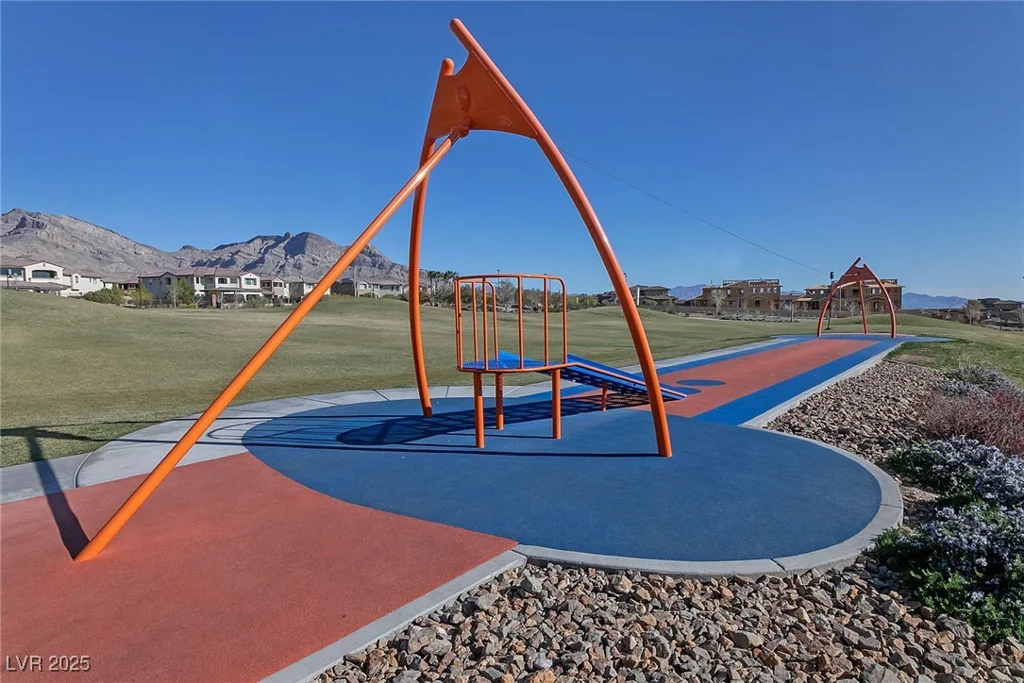 73 Lomita Heights, Las Vegas, NV 89138