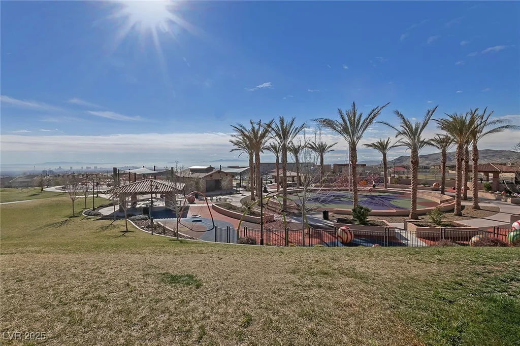 73 Lomita Heights, Las Vegas, NV 89138