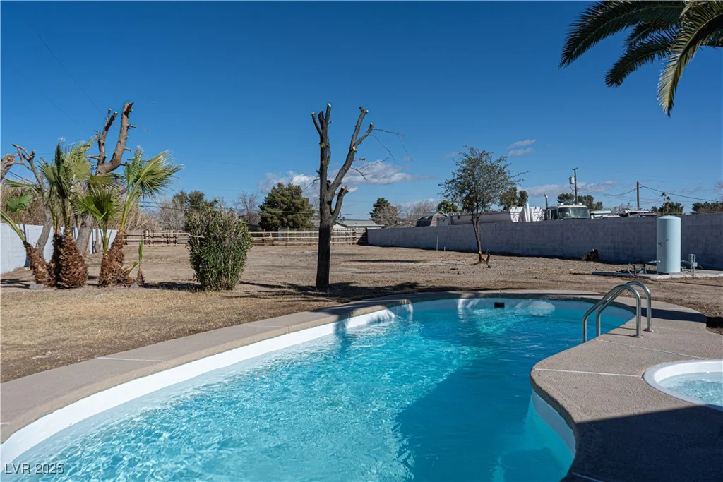 4818 Monroe, Las Vegas, NV 89110