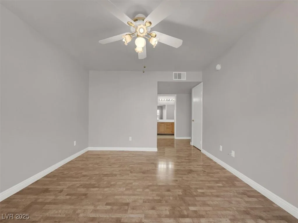 3425 Russell, Las Vegas, NV 89120