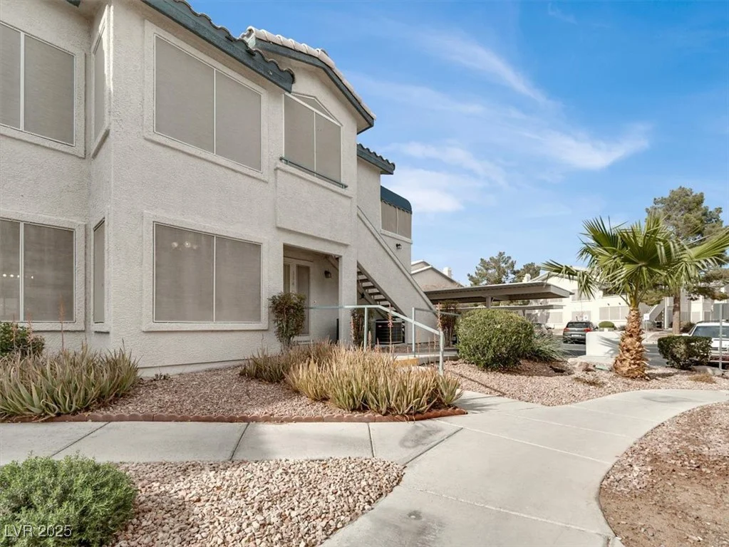 3425 Russell, Las Vegas, NV 89120