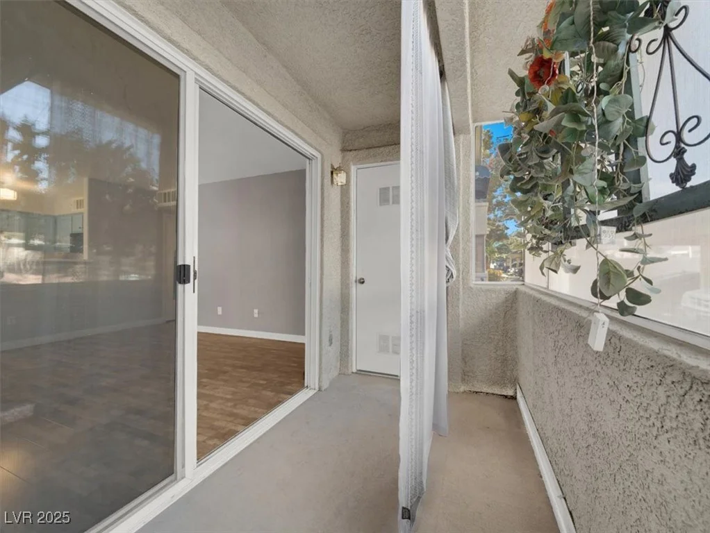 3425 Russell, Las Vegas, NV 89120