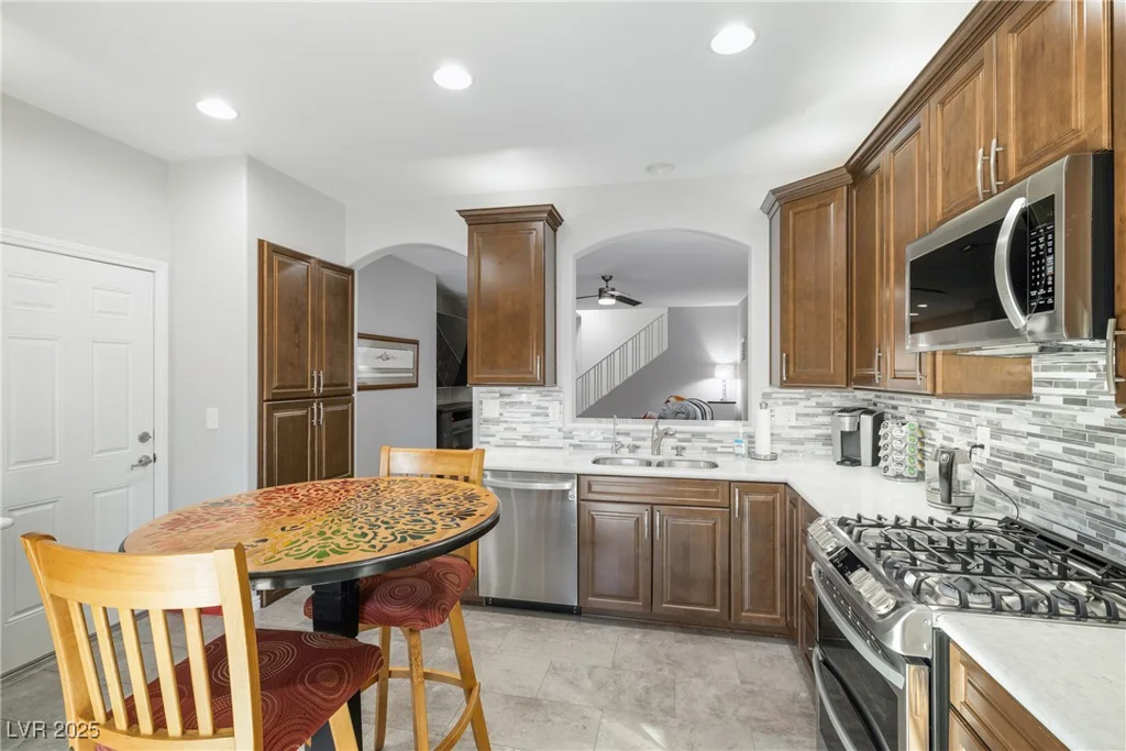 9533 Solitude Canyon, Las Vegas, NV 89149