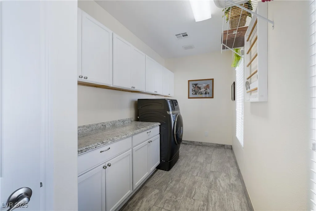 9533 Solitude Canyon, Las Vegas, NV 89149