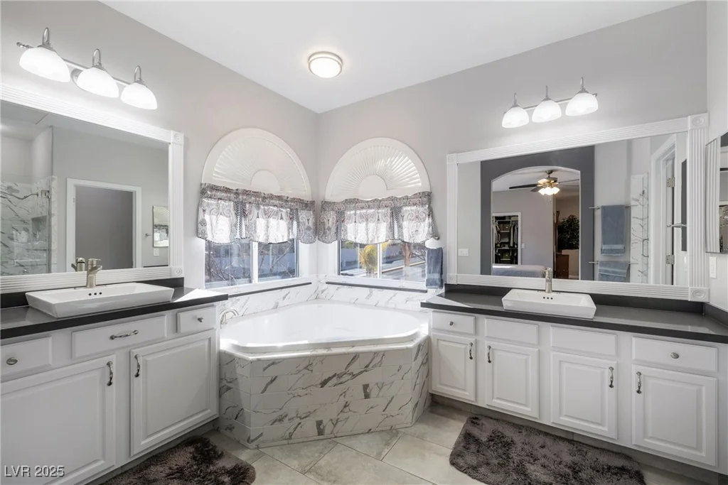 9533 Solitude Canyon, Las Vegas, NV 89149