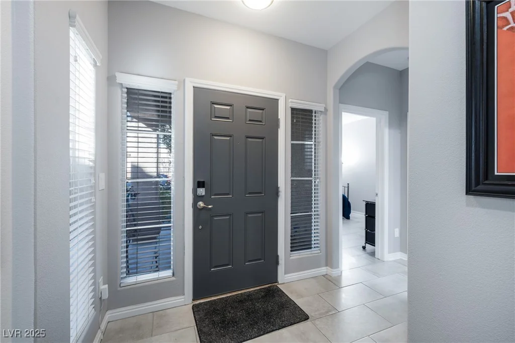 9533 Solitude Canyon, Las Vegas, NV 89149