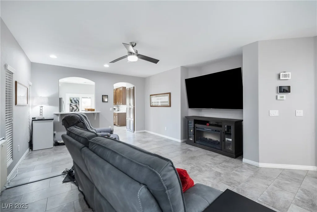 9533 Solitude Canyon, Las Vegas, NV 89149