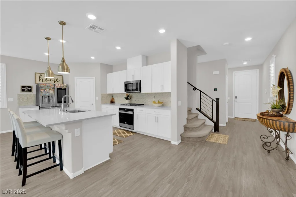 1206 Hopespring Loop, North Las Vegas, NV 89084