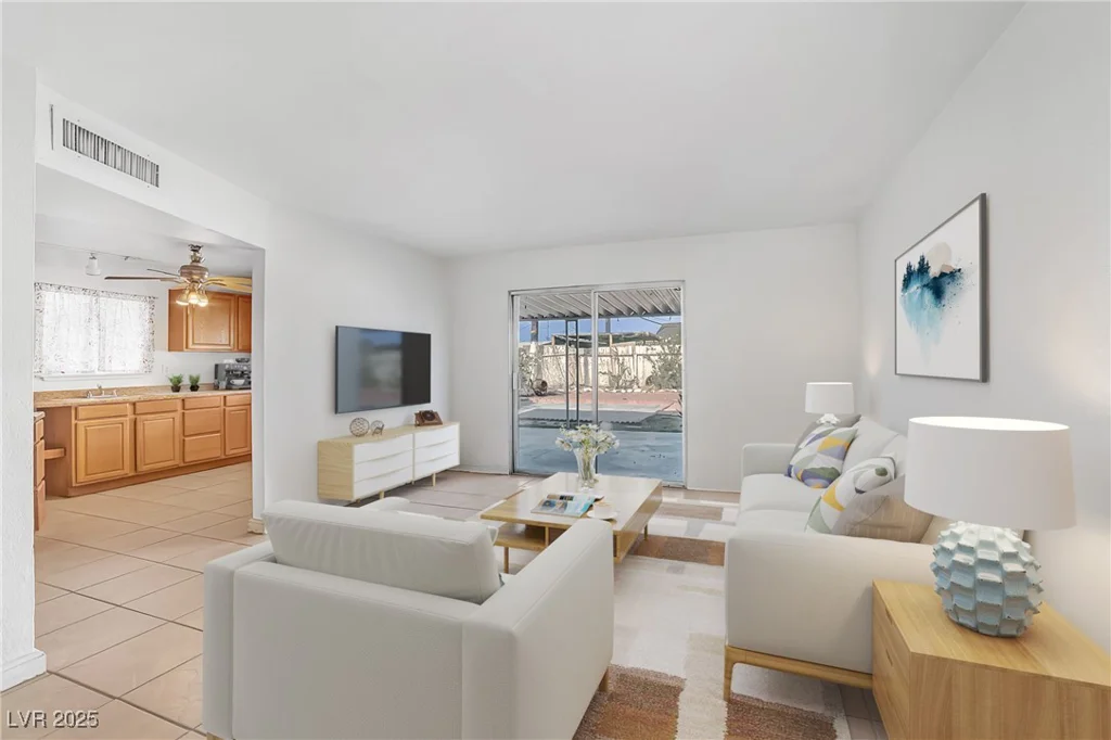 2229 La Puente, Las Vegas, NV 89115