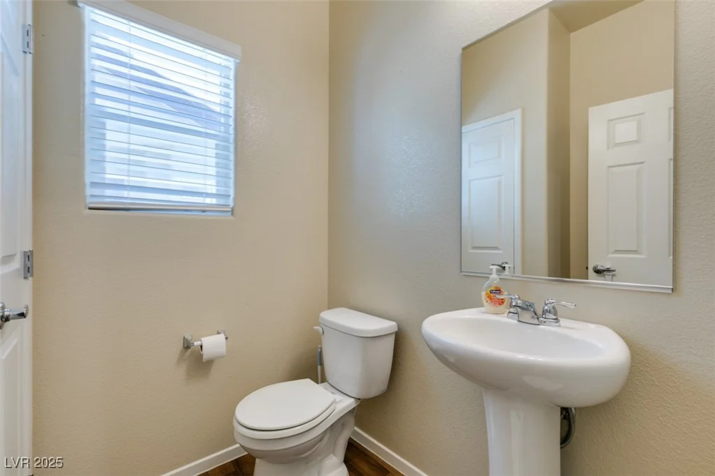 7450 Pink Moon, North Las Vegas, NV 89084