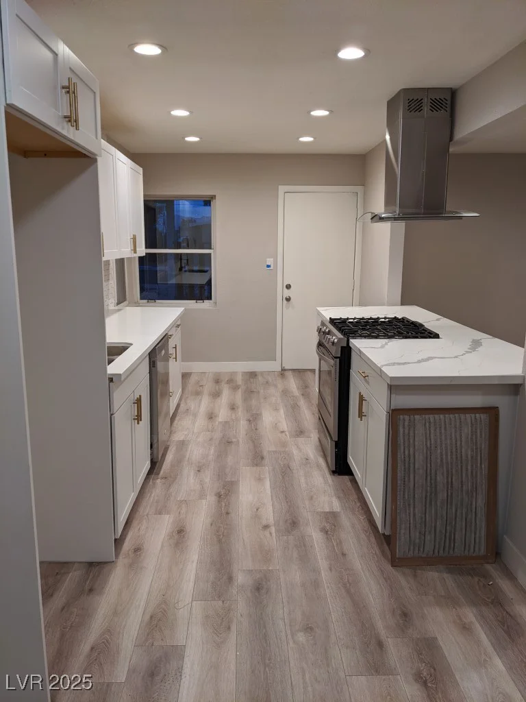 1331 Crestwood, Las Vegas, NV 89104