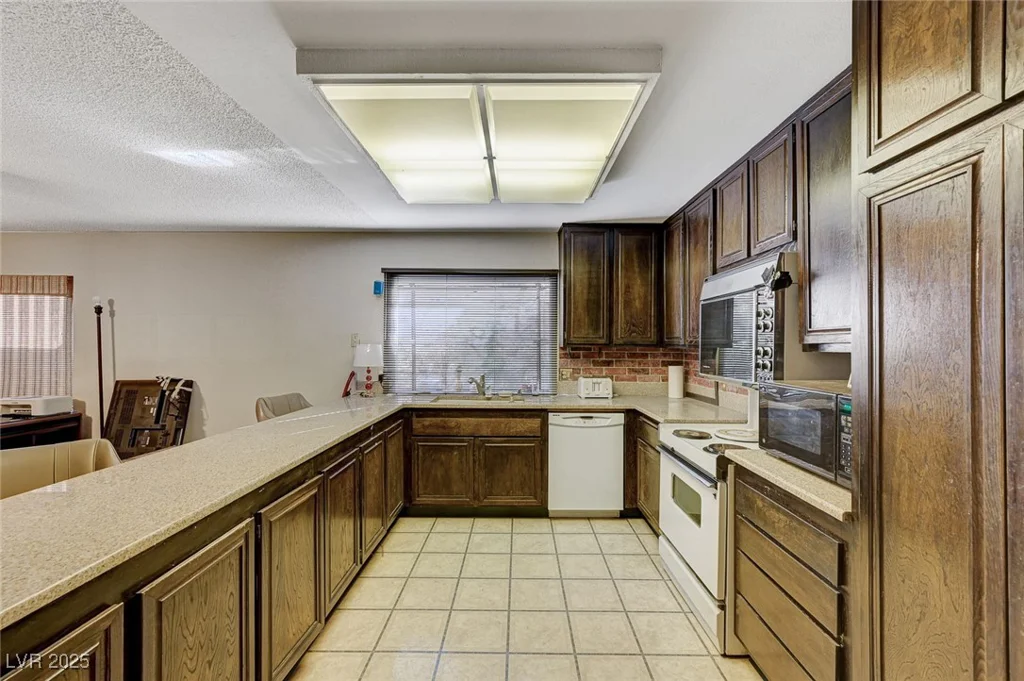 4768 Montara, Las Vegas, NV 89121